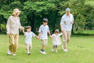 実は逆効果？子どもから主体性を奪う親の言葉がけ（＊画像はイメージです）