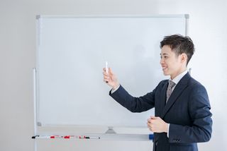 周りから「選ばれる人」になるための存在感の作り方（＊画像はイメージです）